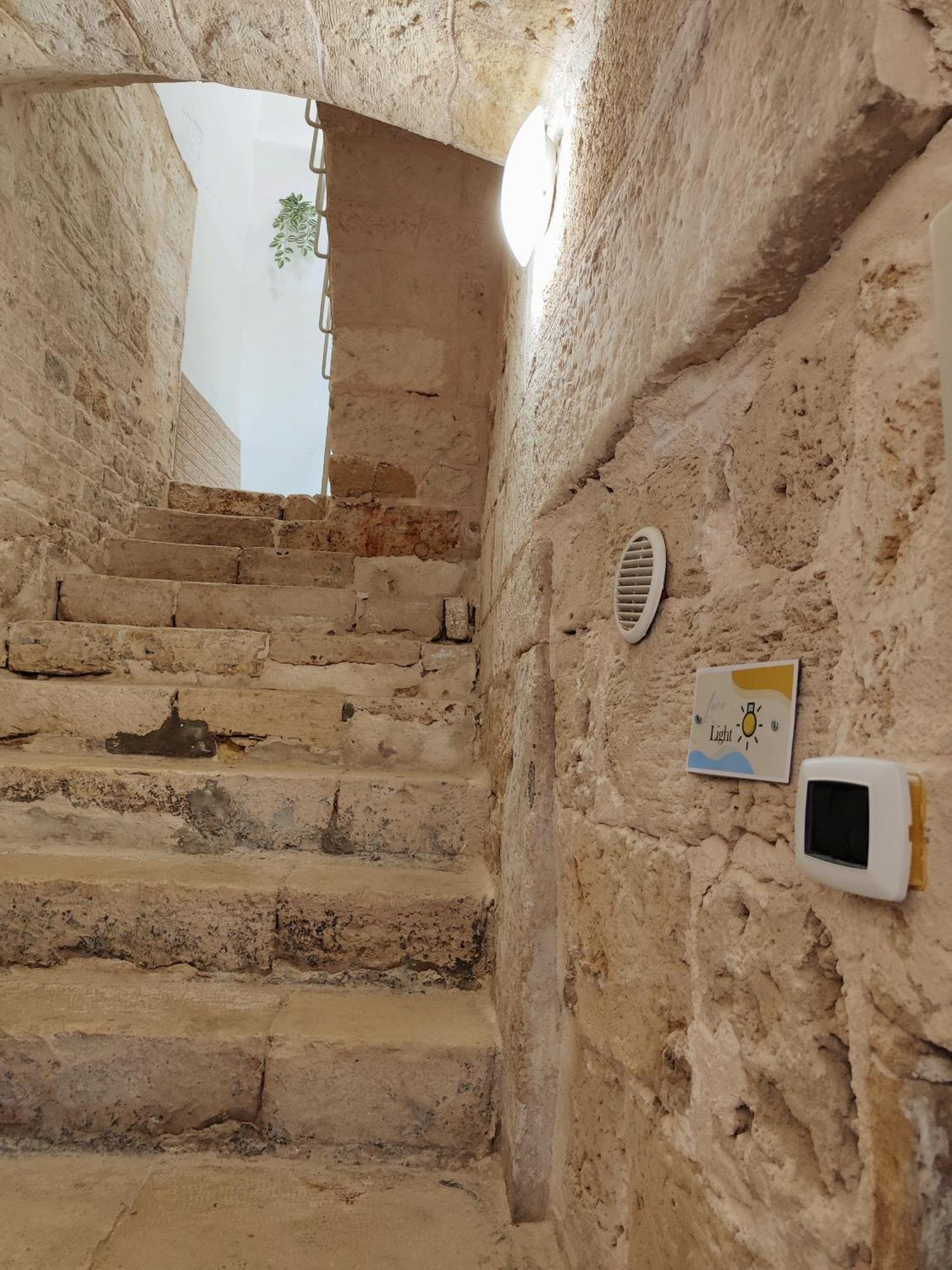 Casa Chloe - Vicino Al Porto E Basilica San Nicola Apartment Bari Exterior foto